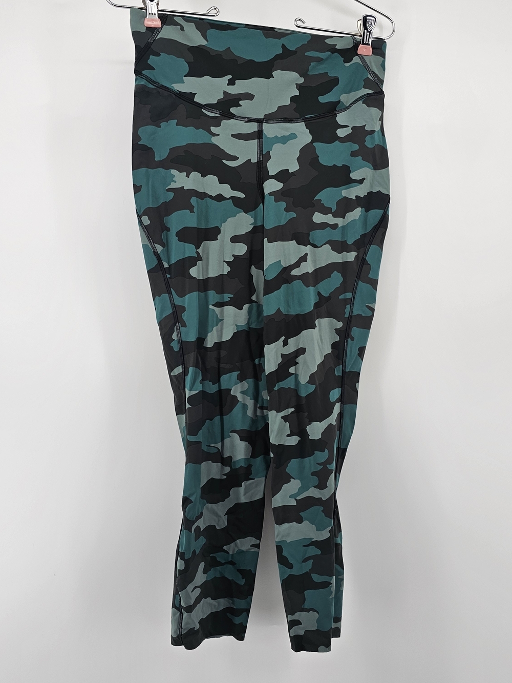 Lululemon Base Pace High-Rise Crop 23" Camo Leggings Size 8